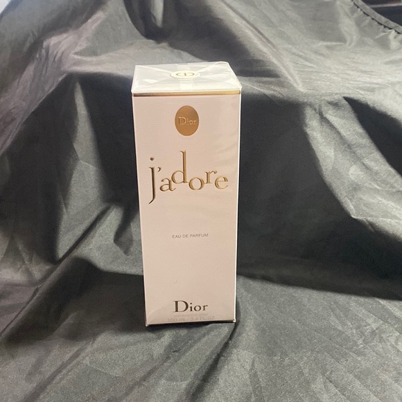 Dior perfume 3.4 brand new Macys - Picture 1 of 2